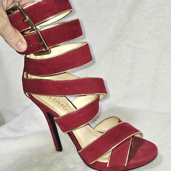 Liliana Red/Gold 4" Stiletto Heel W/ Crisscross Straps Buckles CLUB HOLIDAY BOLD - Picture 14 of 15